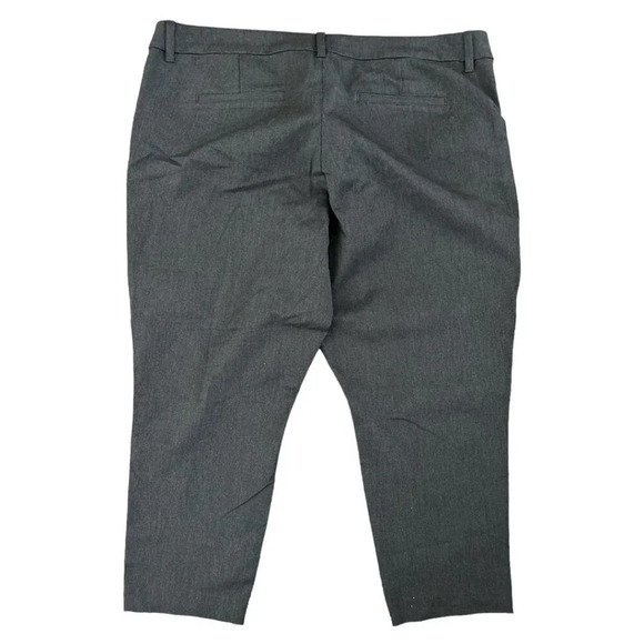 Old Navy High Rise Pixie Size 22 - Picture 2 of 4